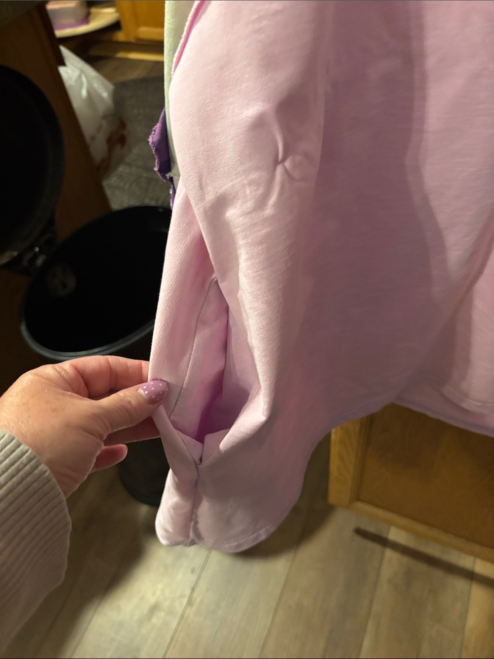 Adorable Blue Velvet lite sweatshirt - Picture 4 of 5